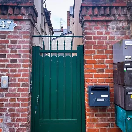 Voyages & Deplacements - Appartement Calme - Bord De Loire